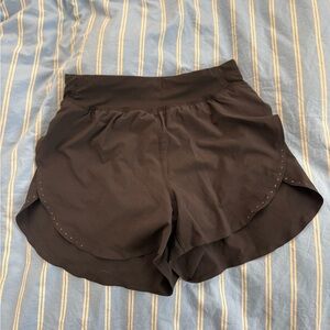 Lululemon Fast & Free Reflective High-Rise Shorts in Black 3”